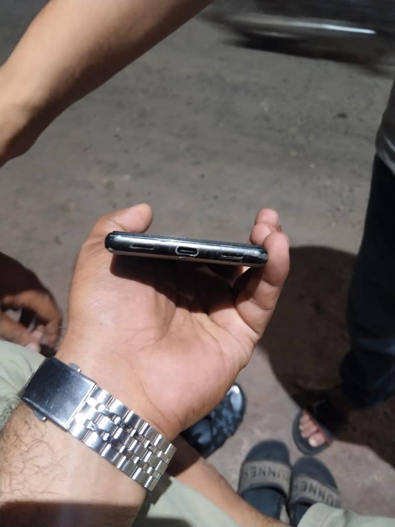 Google Pixel 6a 3