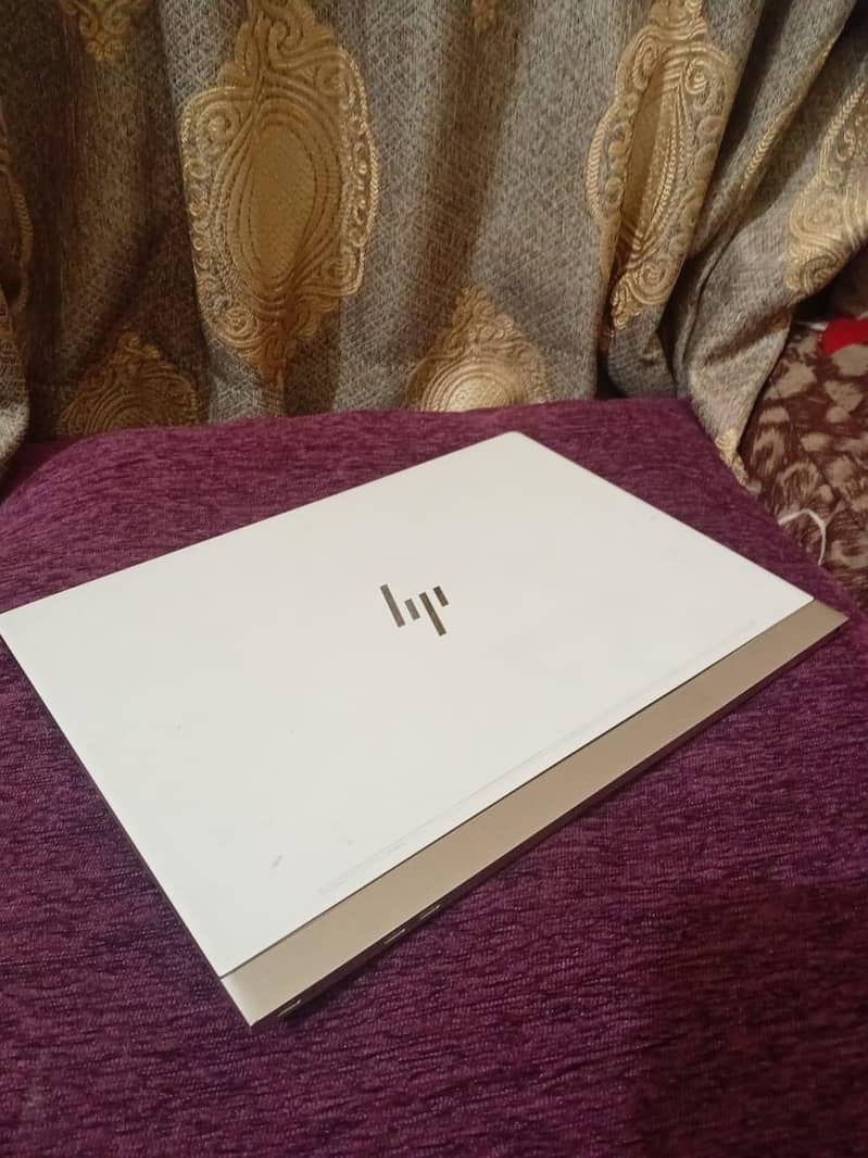 hp spectre notebook 4