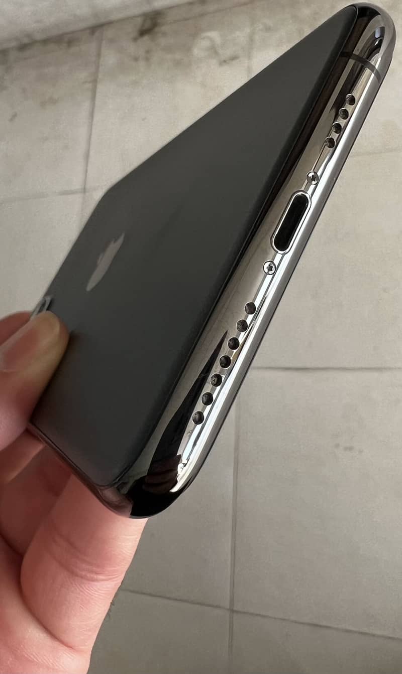 Iphone 11 Pro Max 1