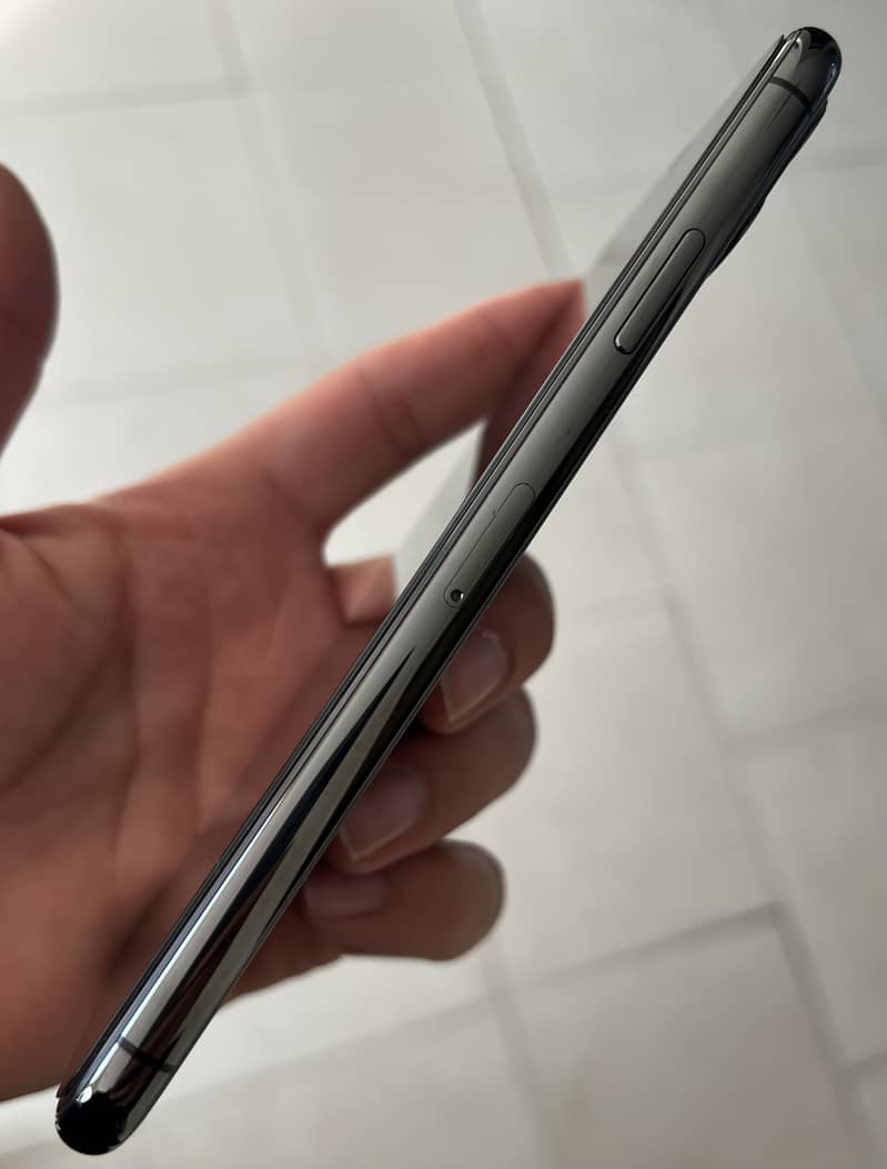 Iphone 11 Pro Max 2