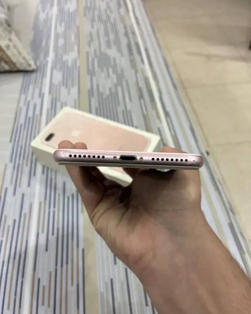 Iphone 7 plus 4