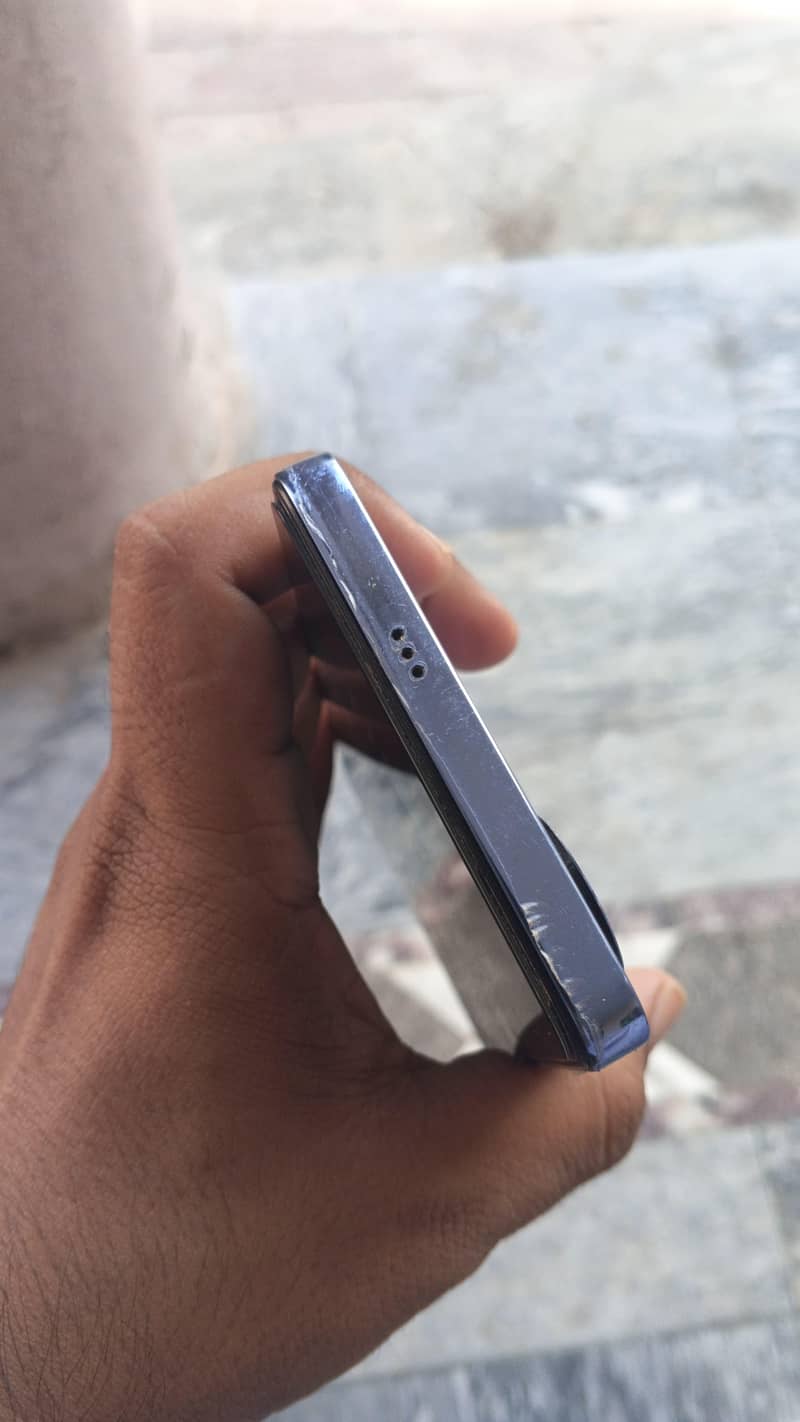 Tecno CAMON 20 4