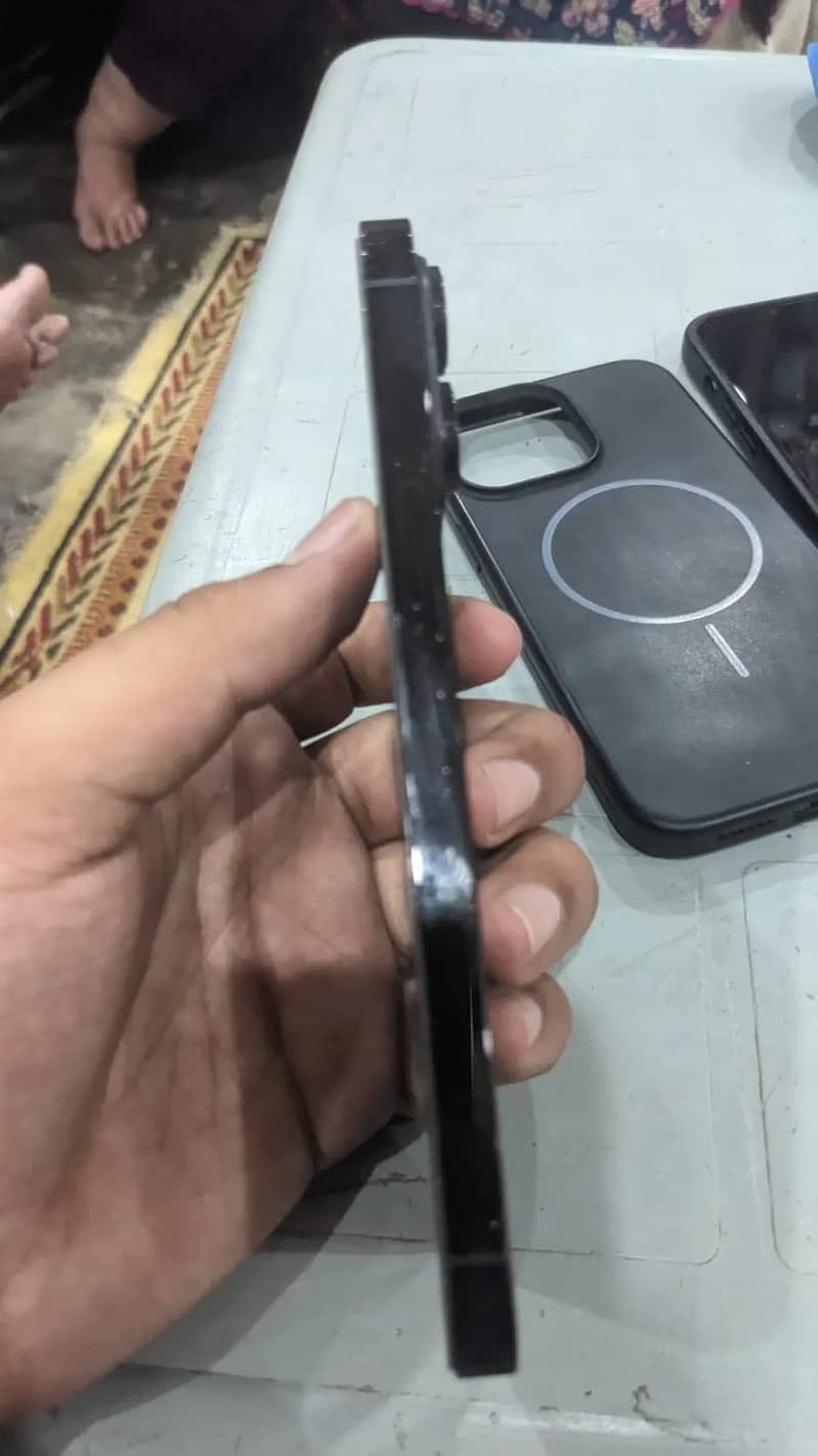 Iphone 14 pro max 0
