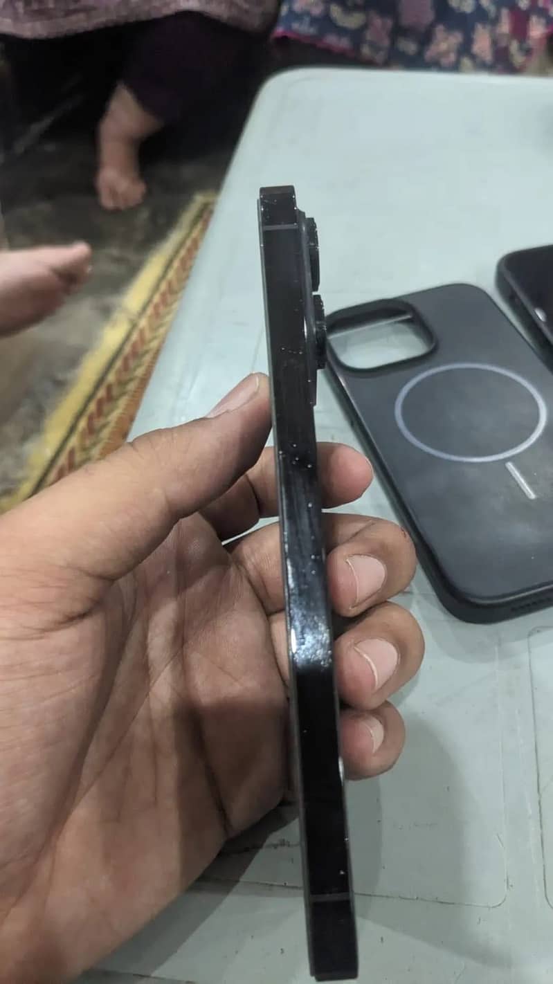 Iphone 14 pro max 2
