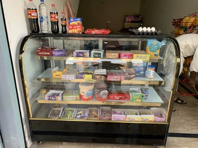 Luxury Bakery Counter For sale 10/10 condition