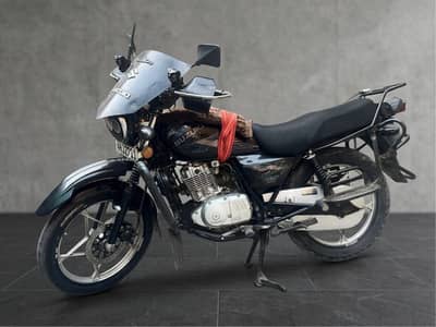 Suzuki GS 150 SE