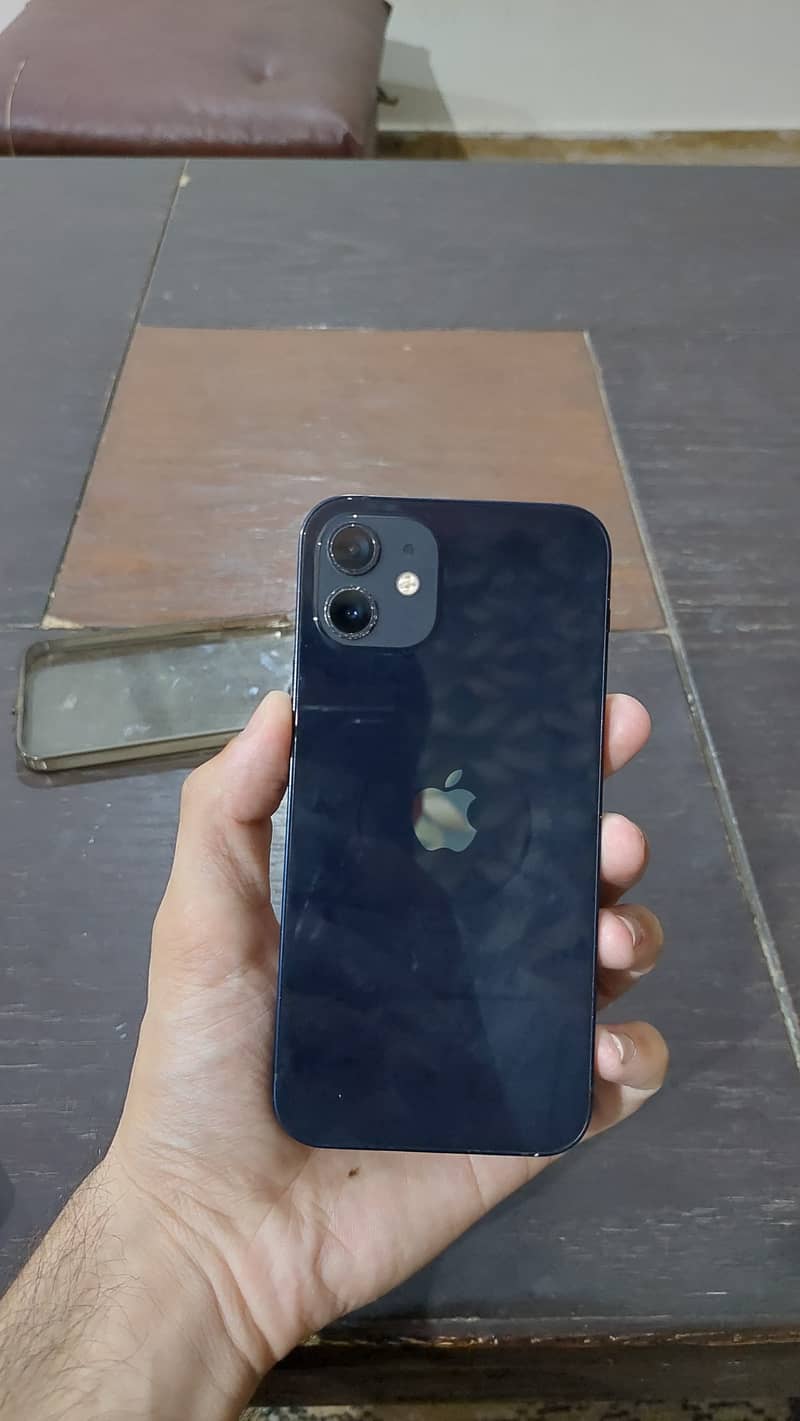 Apple iPhone 12 0