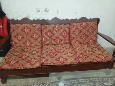 Solid Wood 5-Seater Sofa Set for Sale (3+1+1) – Good Condition