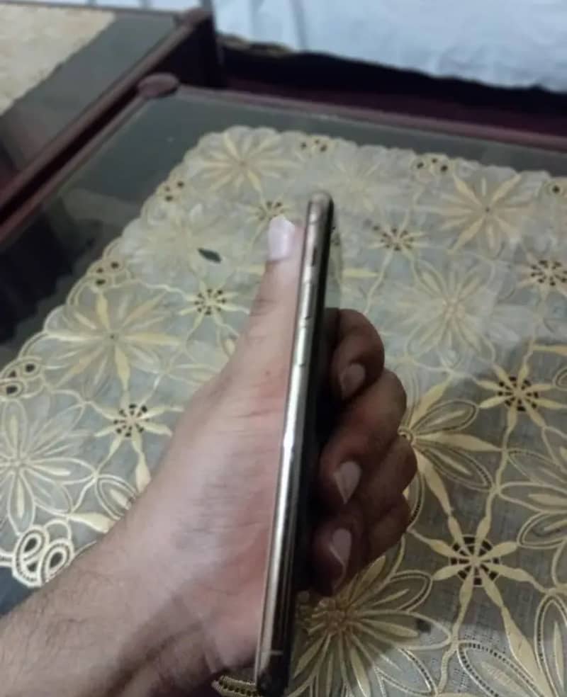 Iphone 11 pro 1