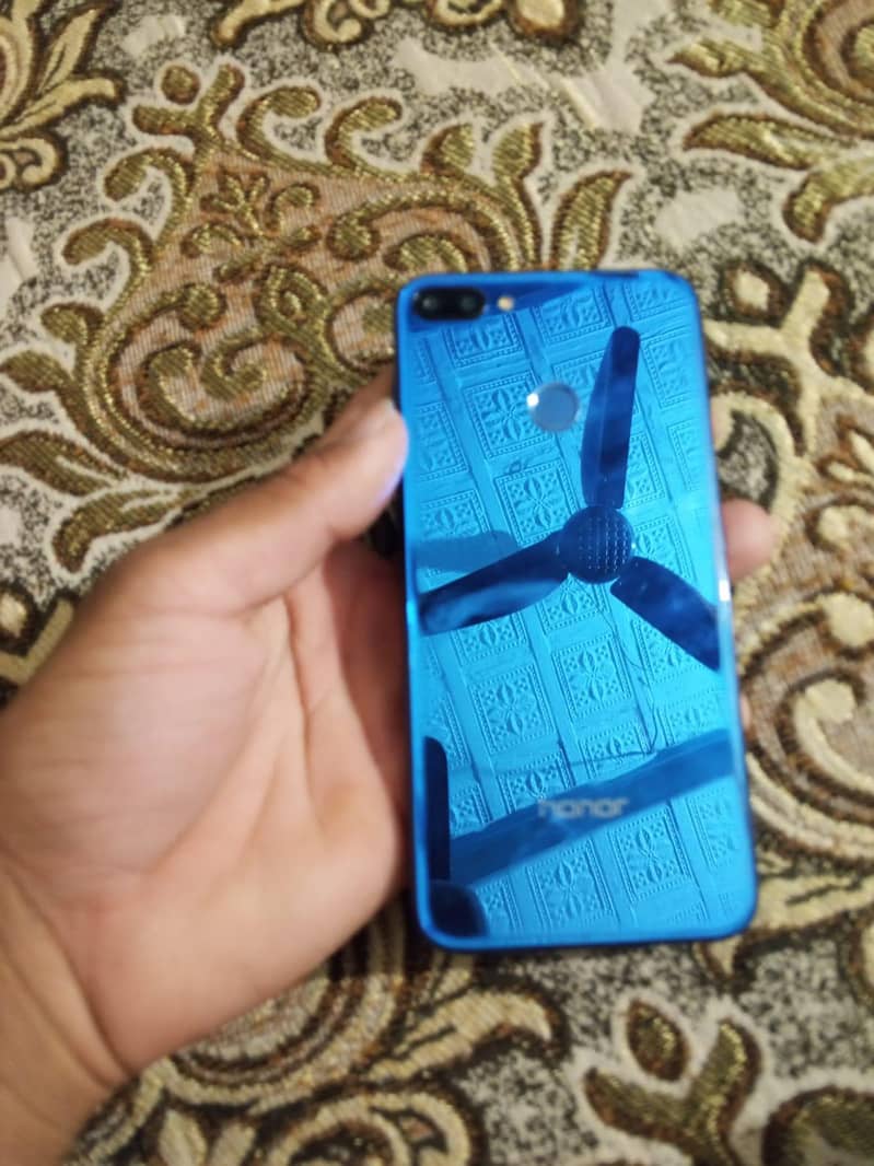 Honor 9N 0