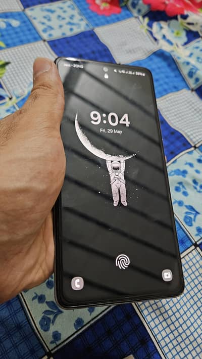 Samsung Mobile A72 WITH BOX  DUAL APPROVED