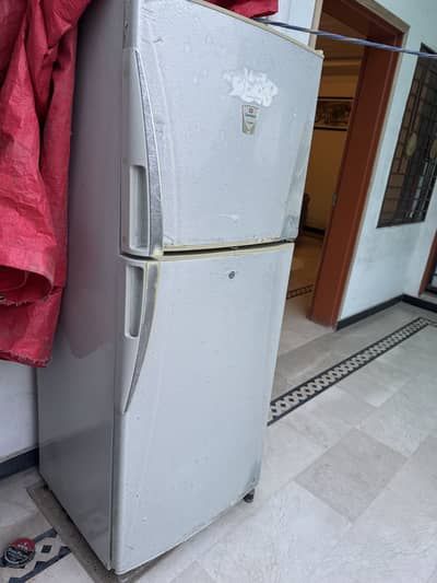 Dawlance refrigerator