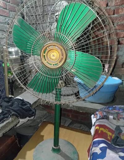 EMPIRE PURE COPPER  03/04//47/37//649 EXCHANGE  12 WATT PLASTIC COOLER