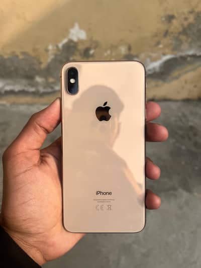 Iphone XS Max ( Golden )