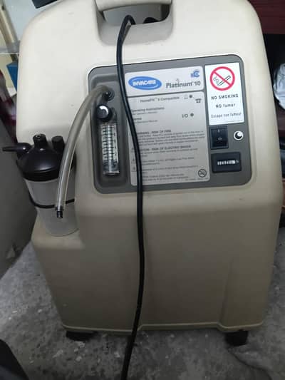 INVACARE OXYGEN MACHINE 10 LITER MADE IN U. S. A