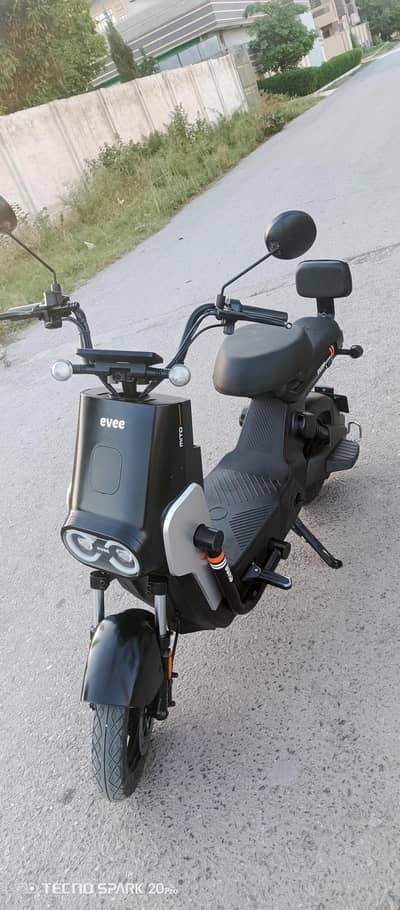evee mito scooty for urgent sale