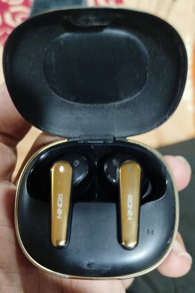 Ronin eclipse Earbuds