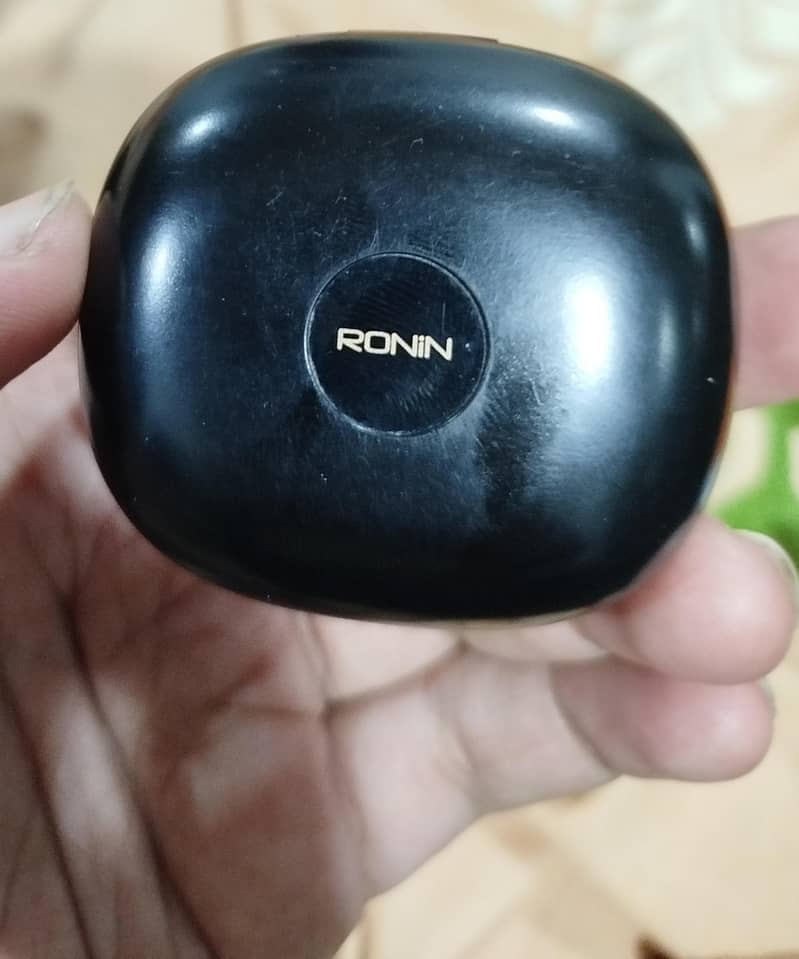 Ronin eclipse Earbuds 2