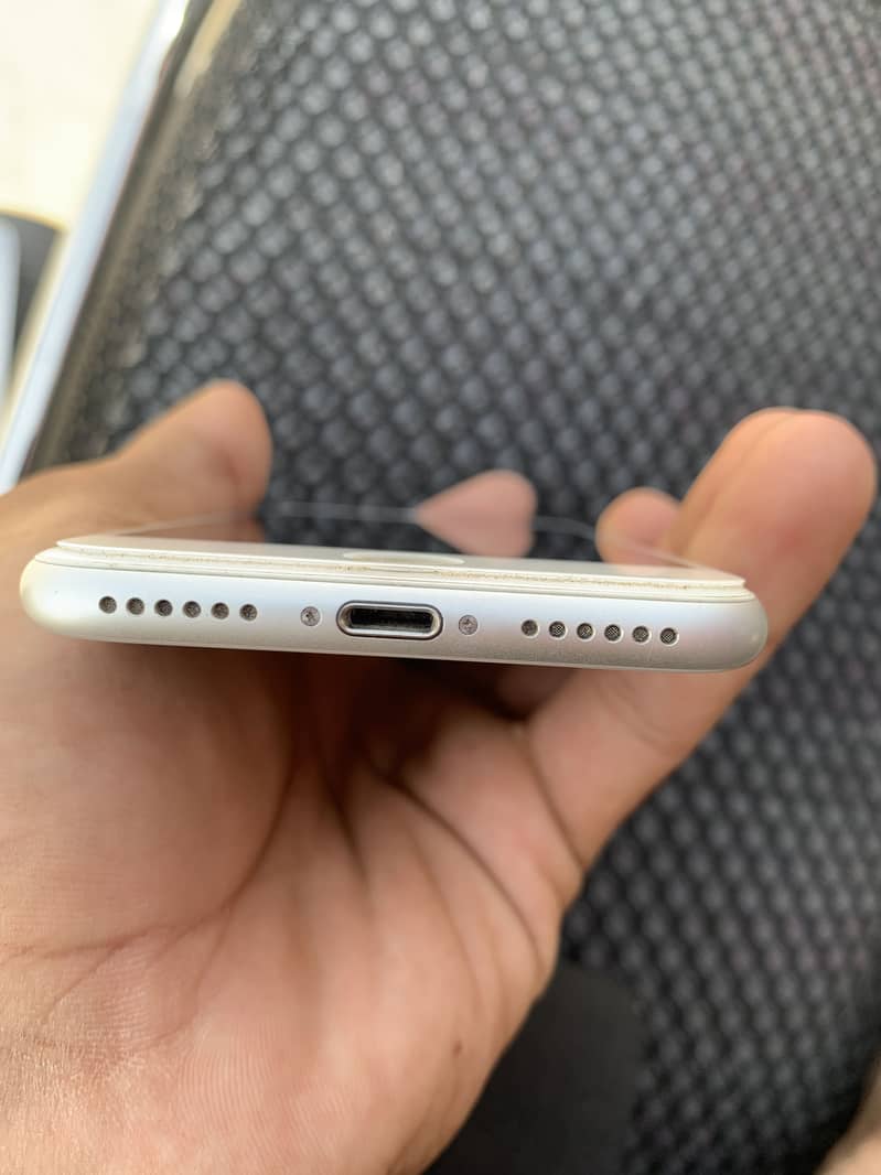 Apple iPhone 8 2