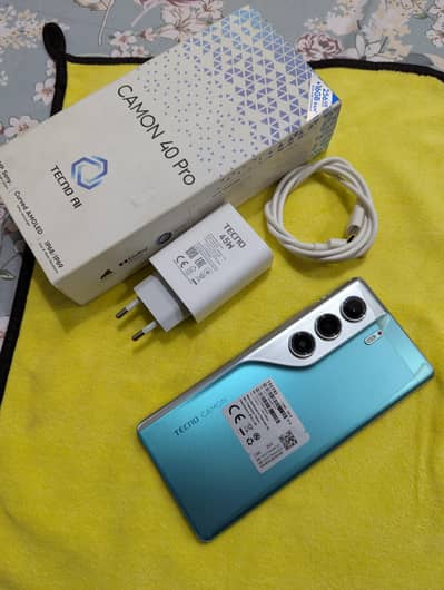 Tecno CAMON 40 Pro
