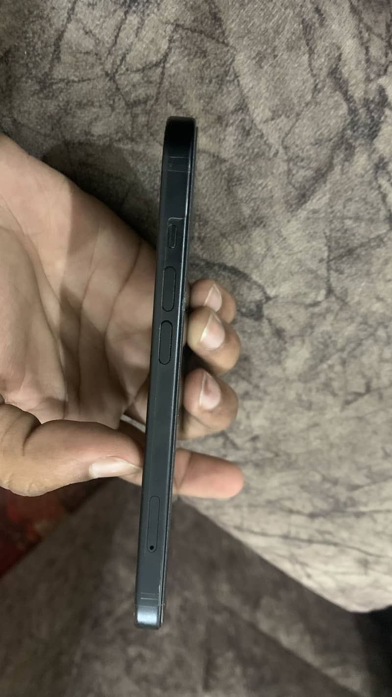Iphone 15 3