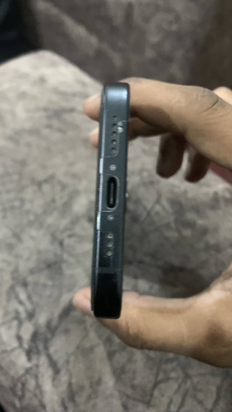 Iphone 15 4