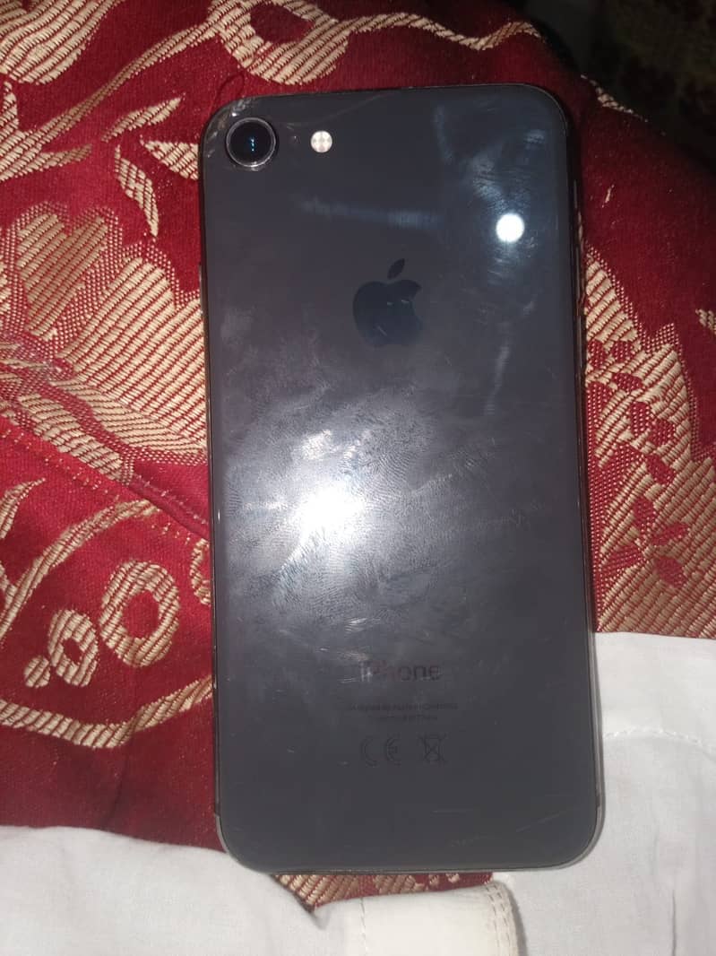 Apple iPhone 8 0