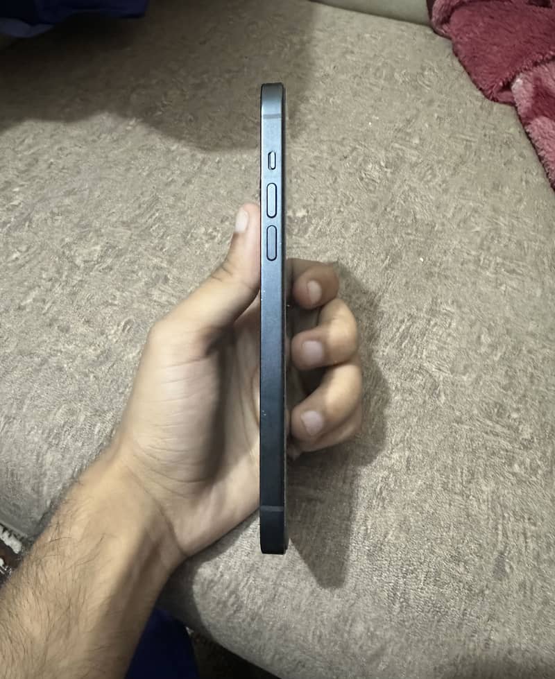iPhone 14 Plus 1