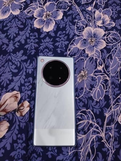 Infinix Zero 40