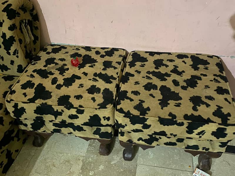 8 Seaters Sofay & 2 Tables Hai 4