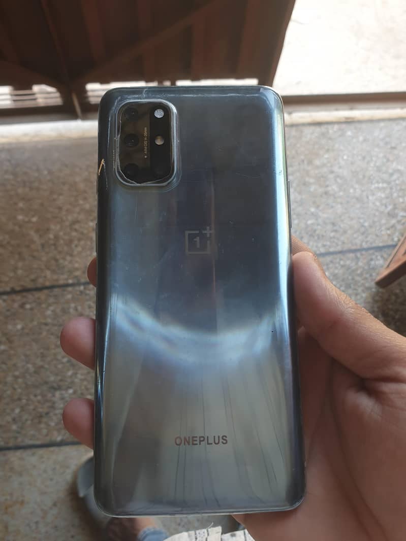 One Plus 8T 1