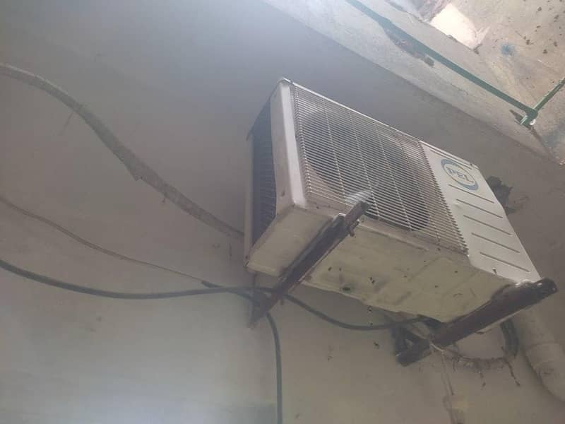 PEL split AC 0