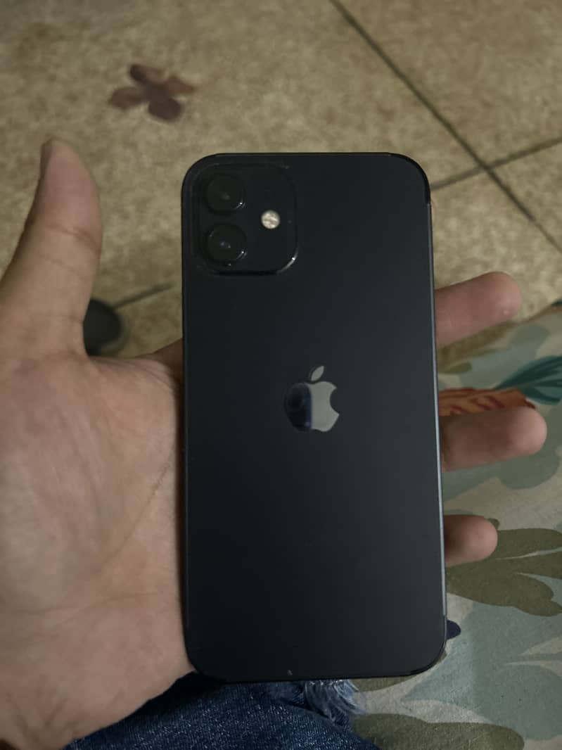 iPhone 12 2