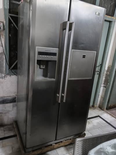 No frost fridge