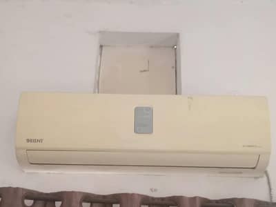 orient 1.5 ton Ac for sale condition all ok han