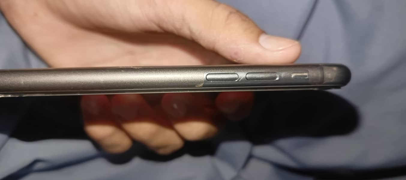 IPHONE 11 10/10 2
