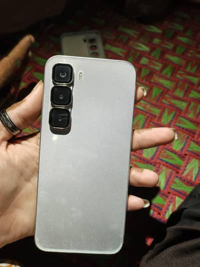 Infinix Hot 60 Pro