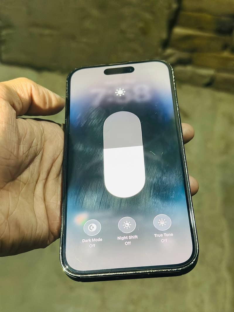 iPhone 14 PrO- 1