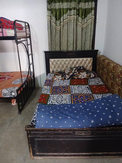 single bed with good condition