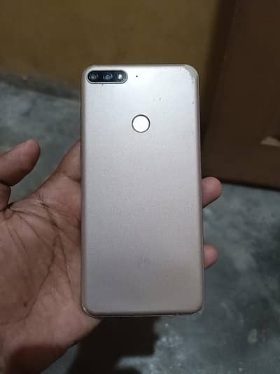Huawei Y7 Prime