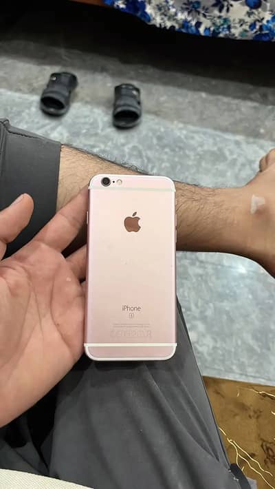 Apple iPhone 6S