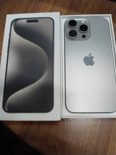 IPhone 15 pro max 256 gb