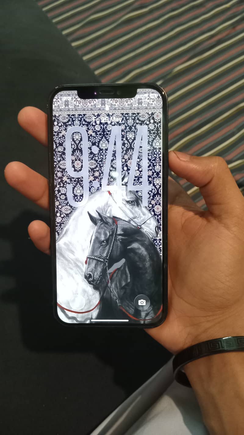 Apple iPhone 12 5