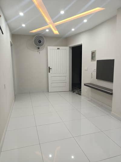 1 bed Luxury Family Apartment for rent hot location bahria