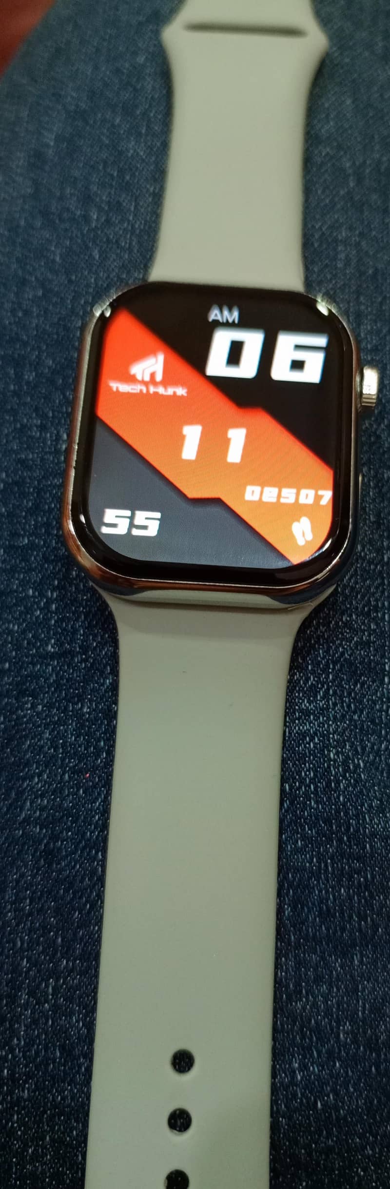 Tech Hunk smart watch 1