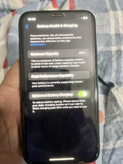 iPhone xr 81%BH 10/9