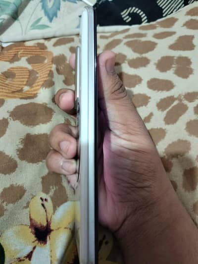 Redmi k60 Condition 10/10 no open no repair (Not a single fult)
