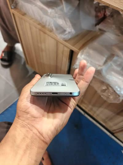 Infinix HOT 60i