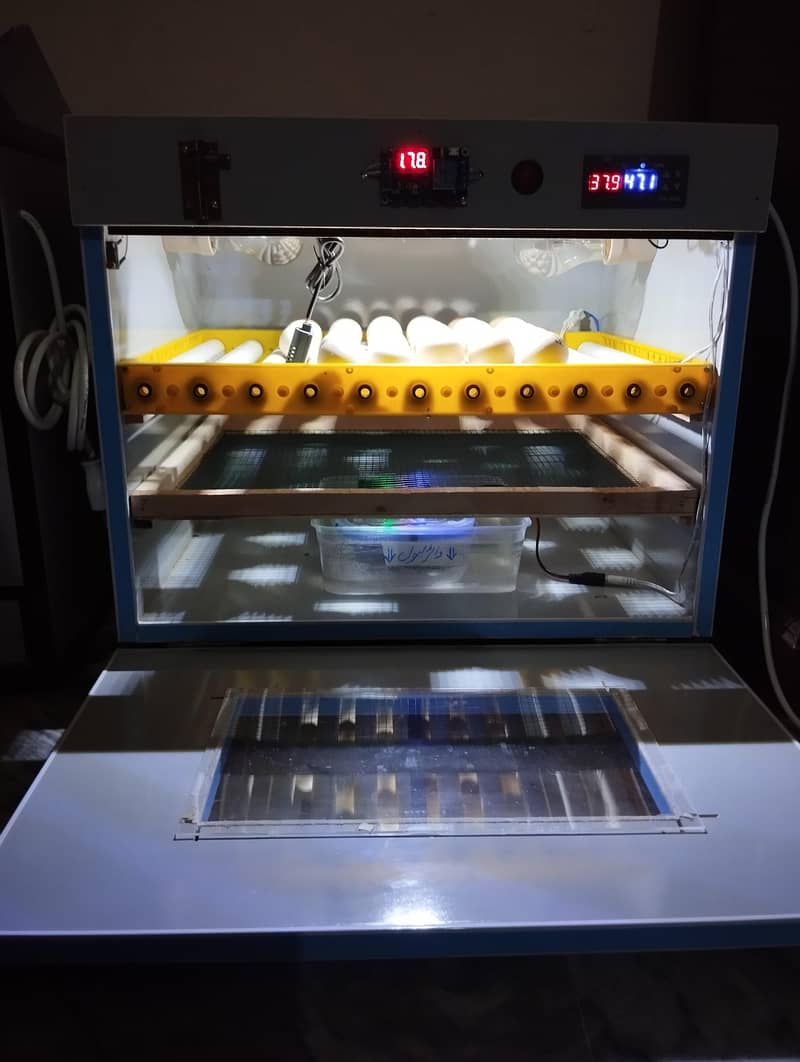 Full Automatic incubator 1