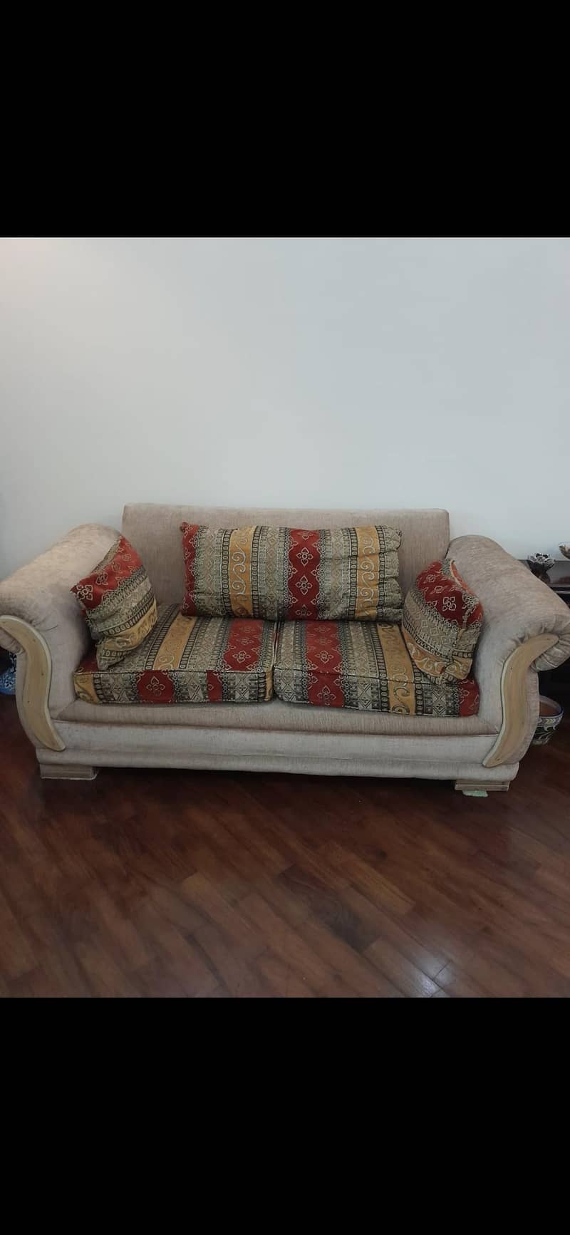 Sofa Set 0